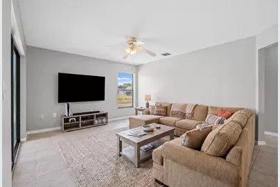 7807 38th Court E, Sarasota, FL 34243 - Photo 26