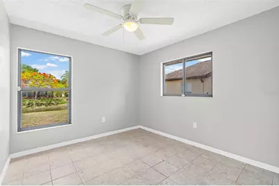 7807 38th Court E, Sarasota, FL 34243 - Photo 36