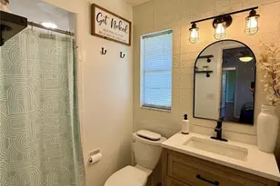 3607 Cambridge Dr W, Bradenton, FL 34205 - Photo 14