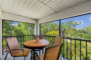 2746 Orchid Oaks Dr, Sarasota, FL 34239 - Photo 30