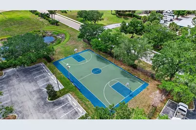 915 Fairwaycove Lane #101, Bradenton, FL 34212 - Photo 68
