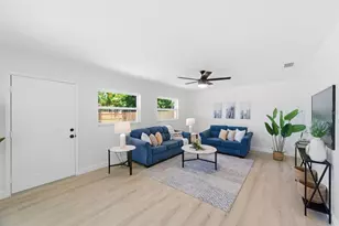 4760 Seville Dr, Sarasota, FL 34235 - Photo 12