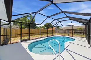 4760 Seville Dr, Sarasota, FL 34235 - Photo 22