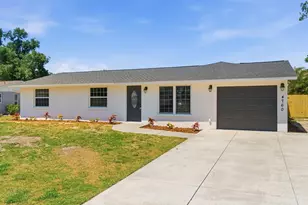 4760 Seville Dr, Sarasota, FL 34235 - Photo 1