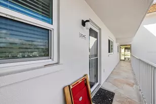 116 Vista Hermosa Cir, Sarasota, FL 34242 - Photo 2