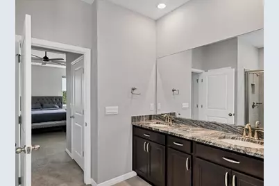 17605 Cantarina Cove, Bradenton, FL 34211 - Photo 24
