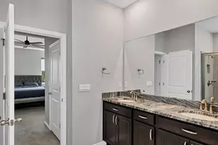17605 Cantarina Cove, Bradenton, FL 34211 - Photo 24