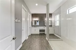 8969 Bernini Pl, Sarasota, FL 34240 - Photo 14