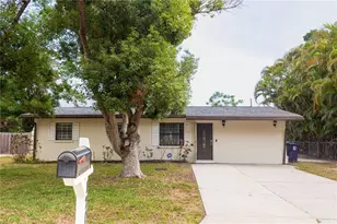 1204 23rd Ave W, Palmetto, FL 34221 - Photo 4