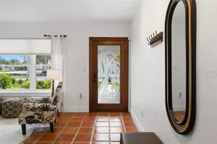 409 N Washington Dr, Sarasota, FL 34236 - Photo 6