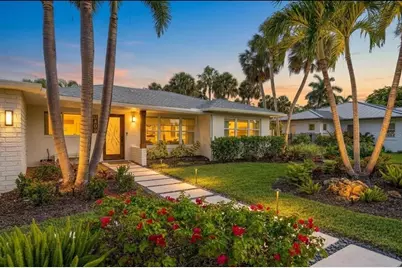 409 N Washington Drive, Sarasota, FL 34236 - Photo 2