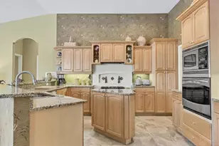 7039 Stanhope Pl, University Park, FL 34201 - Photo 20