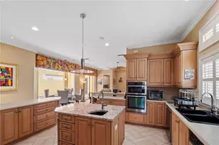 4541 Murcia Blvd, Sarasota, FL 34238 - Photo 10