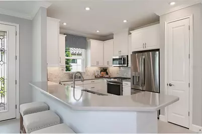 13300 Santini Circle, Englewood, FL 34223 - Photo 6