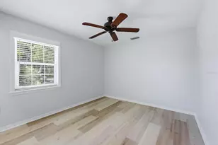 4734 E Trails Dr, Sarasota, FL 34232 - Photo 26