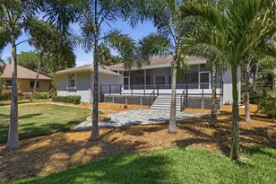 4734 E Trails Dr, Sarasota, FL 34232 - Photo 42
