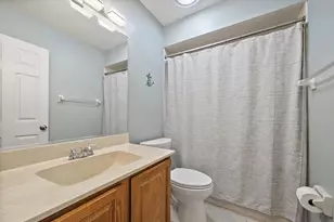4732 Meadowview Cir, Sarasota, FL 34233 - Photo 36