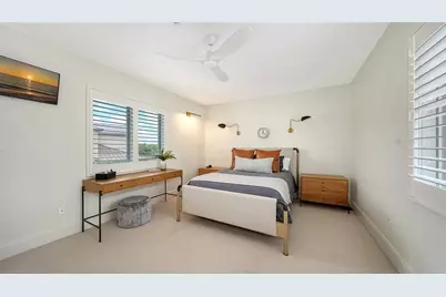 1023 Tocobaga Lane, Sarasota, FL 34236 - Photo 46