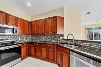 240 W End Drive #923, Punta Gorda, FL 33950 - Photo 10
