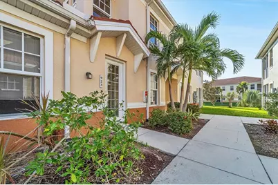 240 W End Drive #923, Punta Gorda, FL 33950 - Photo 4