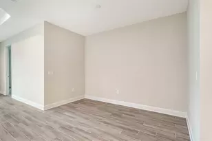 2569 Dasheen Pl, Sarasota, FL 34240 - Photo 18