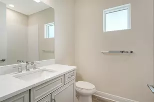2569 Dasheen Pl, Sarasota, FL 34240 - Photo 32
