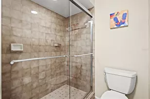 5713 Avista Dr, Sarasota, FL 34243 - Photo 32