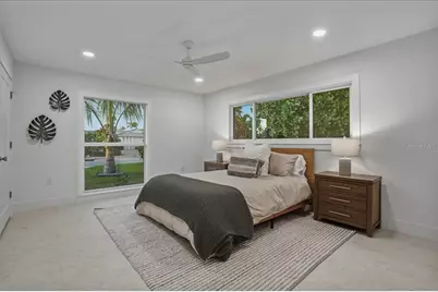 618 Gladstone Lane, Holmes Beach, FL 34217 - Photo 32