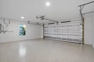 618 Gladstone Ln, Holmes Beach, FL 34217 - Photo 84