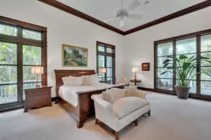 8132 Sanderling Rd, Sarasota, FL 34242 - Photo 50