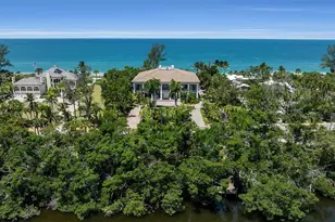 8132 Sanderling Rd, Sarasota, FL 34242 - Photo 68