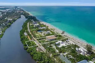 8132 Sanderling Rd, Sarasota, FL 34242 - Photo 4