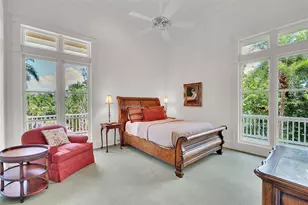 8132 Sanderling Rd, Sarasota, FL 34242 - Photo 54