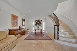 8132 Sanderling Rd, Sarasota, FL 34242 - Photo 26