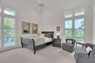 8132 Sanderling Rd, Sarasota, FL 34242 - Photo 56