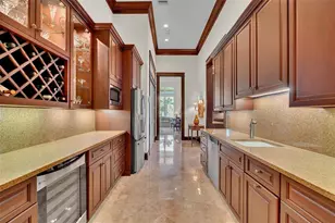8132 Sanderling Rd, Sarasota, FL 34242 - Photo 44