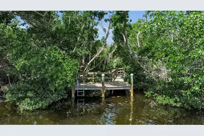 8132 Sanderling Road, Sarasota, FL 34242 - Photo 64