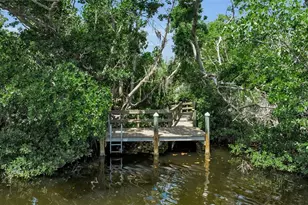 8132 Sanderling Rd, Sarasota, FL 34242 - Photo 64