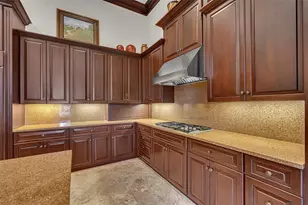 8132 Sanderling Rd, Sarasota, FL 34242 - Photo 42