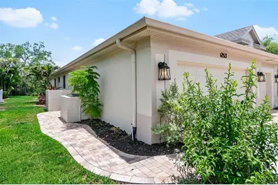 6263 Aventura Drive, Sarasota, FL 34241 - Photo 4