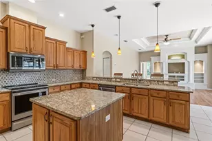 6263 Aventura Dr, Sarasota, FL 34241 - Photo 24