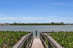 612 Laurel Rd W, Nokomis, FL 34275 - Photo 74