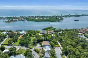 612 Laurel Rd W, Nokomis, FL 34275 - Photo 94