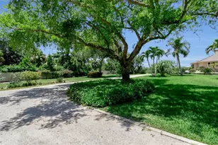 612 Laurel Rd W, Nokomis, FL 34275 - Photo 72