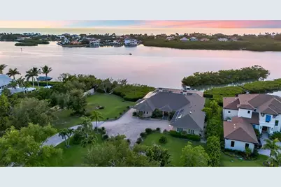612 Laurel Road W, Nokomis, FL 34275 - Photo 10
