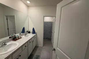 8860 Milestone Dr, Sarasota, FL 34238 - Photo 18