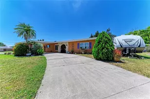 2486 Conway Blvd, Port Charlotte, FL 33952 - Photo 4