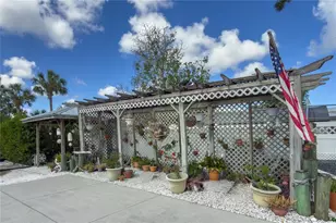 4517 8th St Ct E, Ellenton, FL 34222 - Photo 6