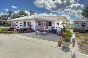 4517 8th St Ct E, Ellenton, FL 34222 - Photo 8