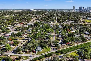 2527 Highland St S, Saint Petersburg, FL 33705 - Photo 14